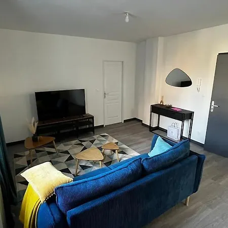 Nassau1 F2 Nassau Apartment *