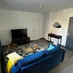 Nassau 2 Apartment *